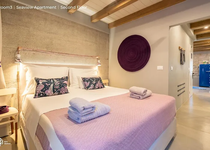 Casa Amando Eco Boutique House רוביני