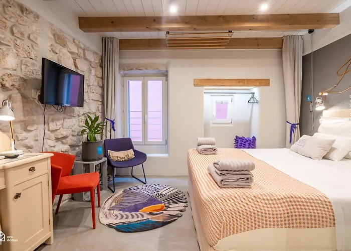 לינה וארוחת בוקר Casa Amando Eco Boutique House 3*